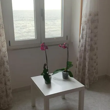 Rosso Tramonto Luxury-blu- Ladispoli, Lungomare Regina Elena 2 Apartamento Ladispoli