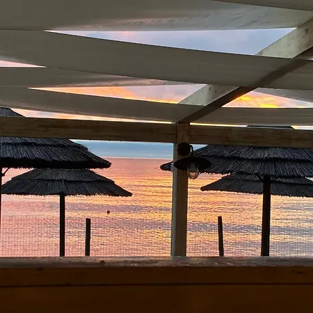 Rosso Tramonto Luxury-blu- Ladispoli, Lungomare Regina Elena 2 Ladispoli